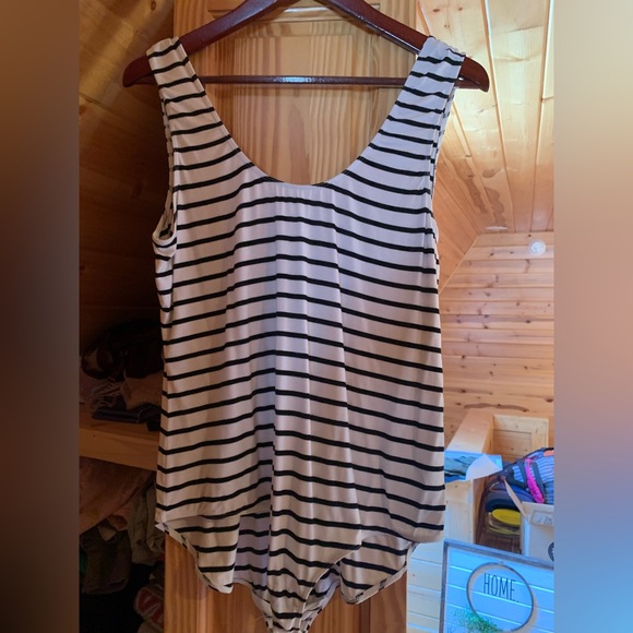 Black and white striped body suit - Picture 1 of 3